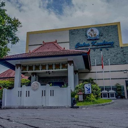Cakra Kembang Hotel Kejayan Екстер'єр фото