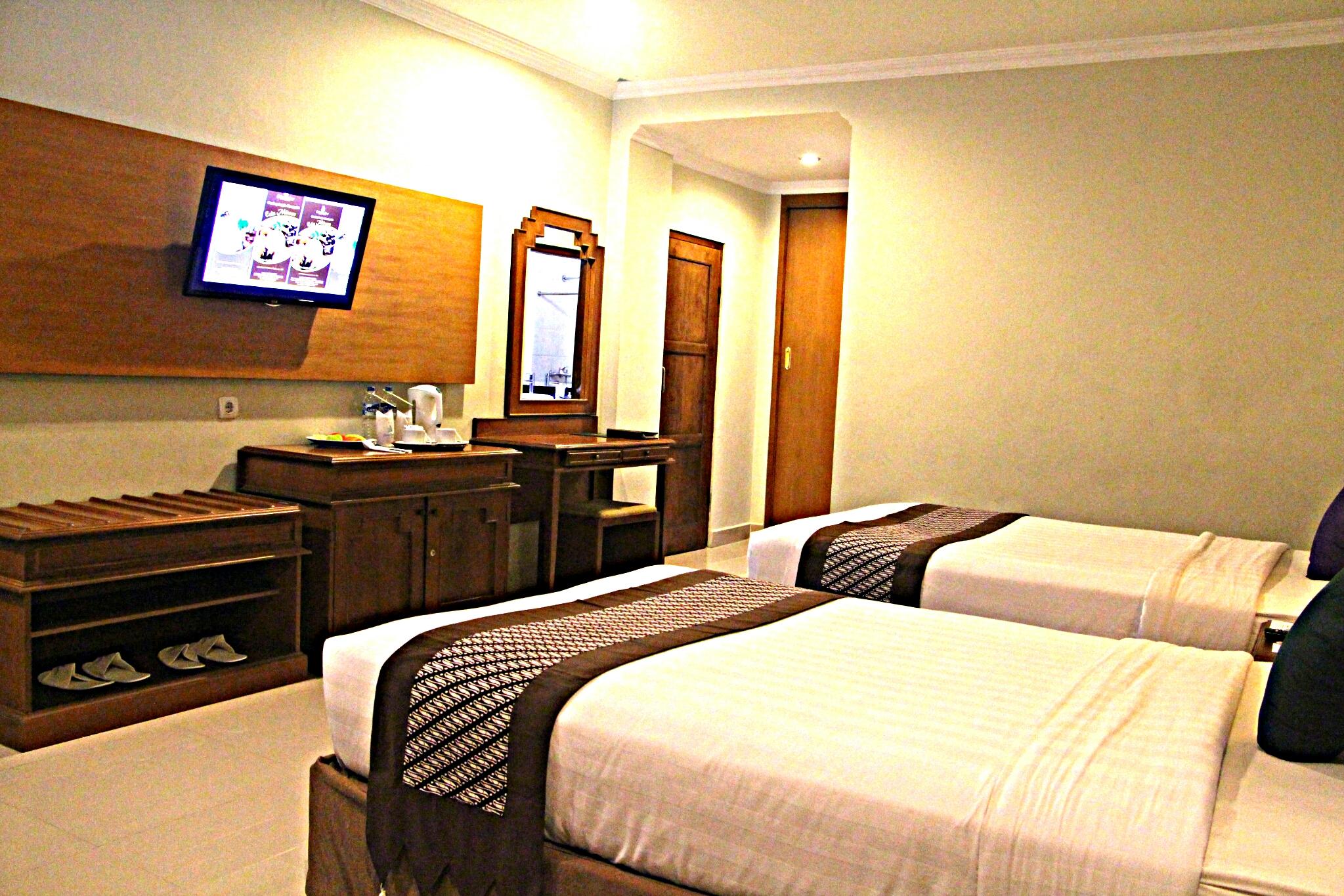 Cakra Kembang Hotel Kejayan Екстер'єр фото
