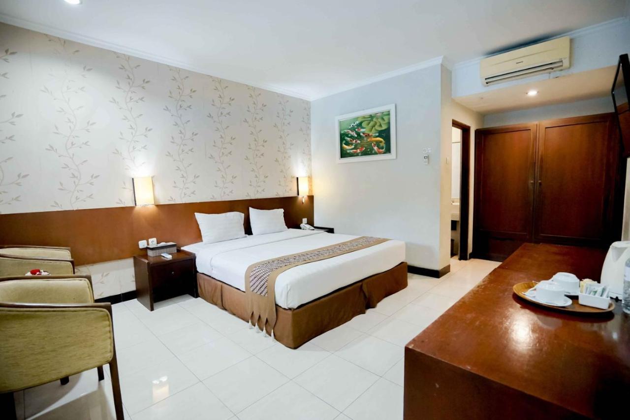 Cakra Kembang Hotel Kejayan Екстер'єр фото