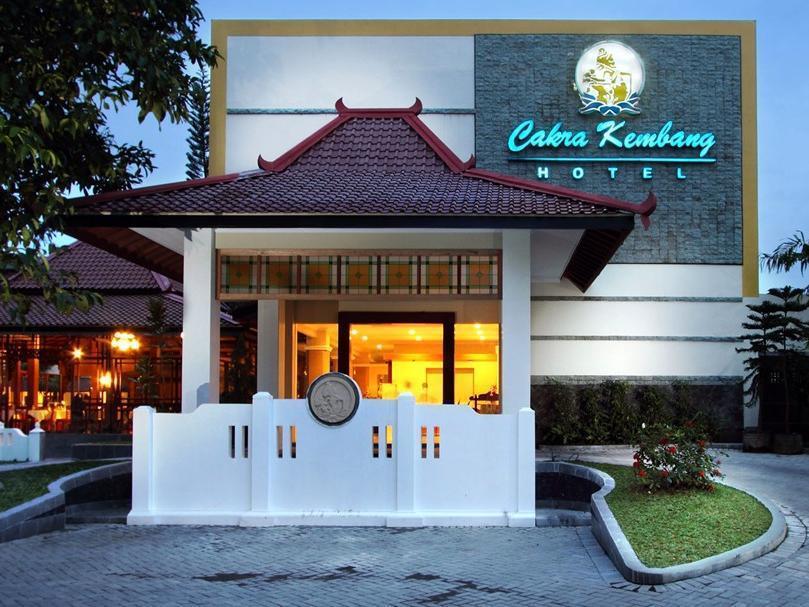 Cakra Kembang Hotel Kejayan Екстер'єр фото